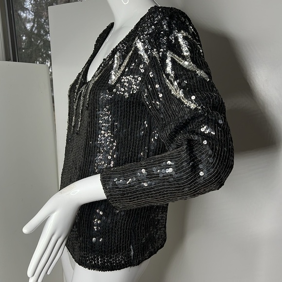 Creative Creations Sz S Black Silver Beaded Pull On V Neck Blouse - Picture 4 of 7